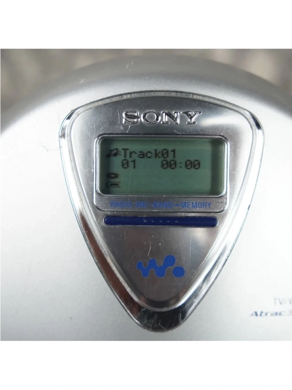 Sony Walkman D-NF400 CD Atrac3 Plus MP3 TV Weather FM/AM CD Player TESTED